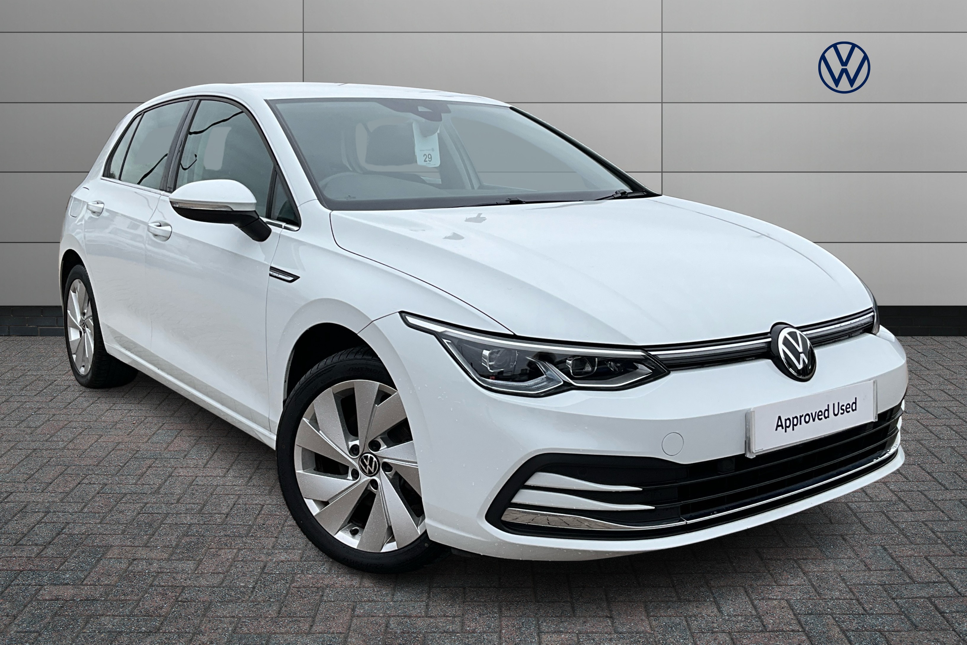 Main listing image - Volkswagen Golf