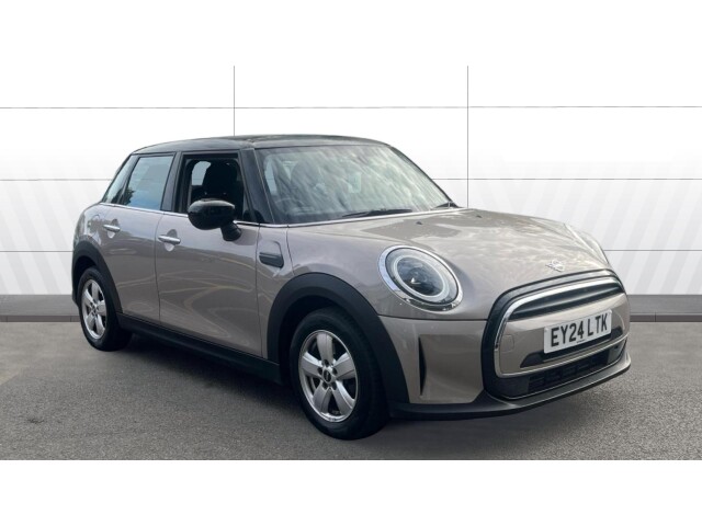 Main listing image - MINI Hatchback