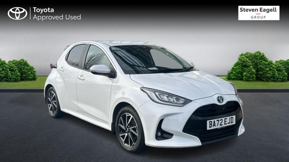 Main listing image - Toyota Yaris