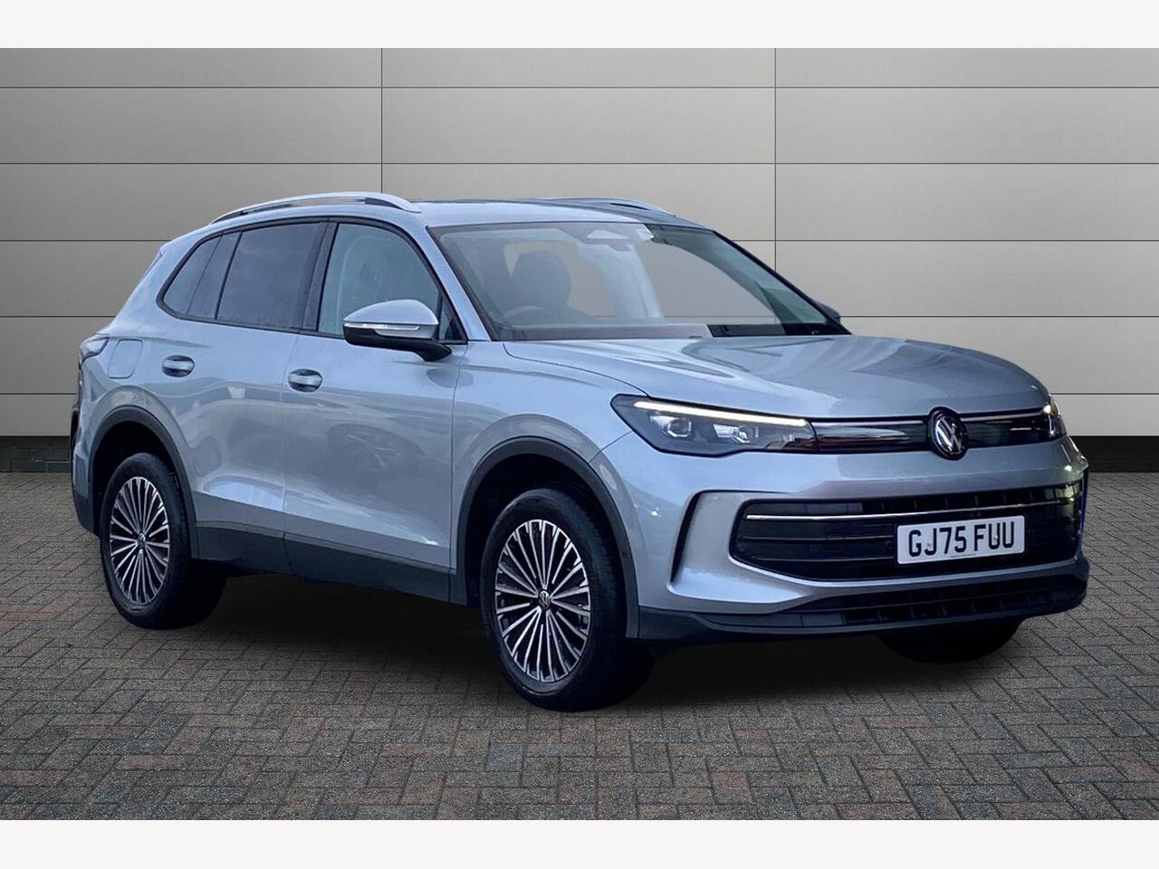 Main listing image - Volkswagen Tiguan