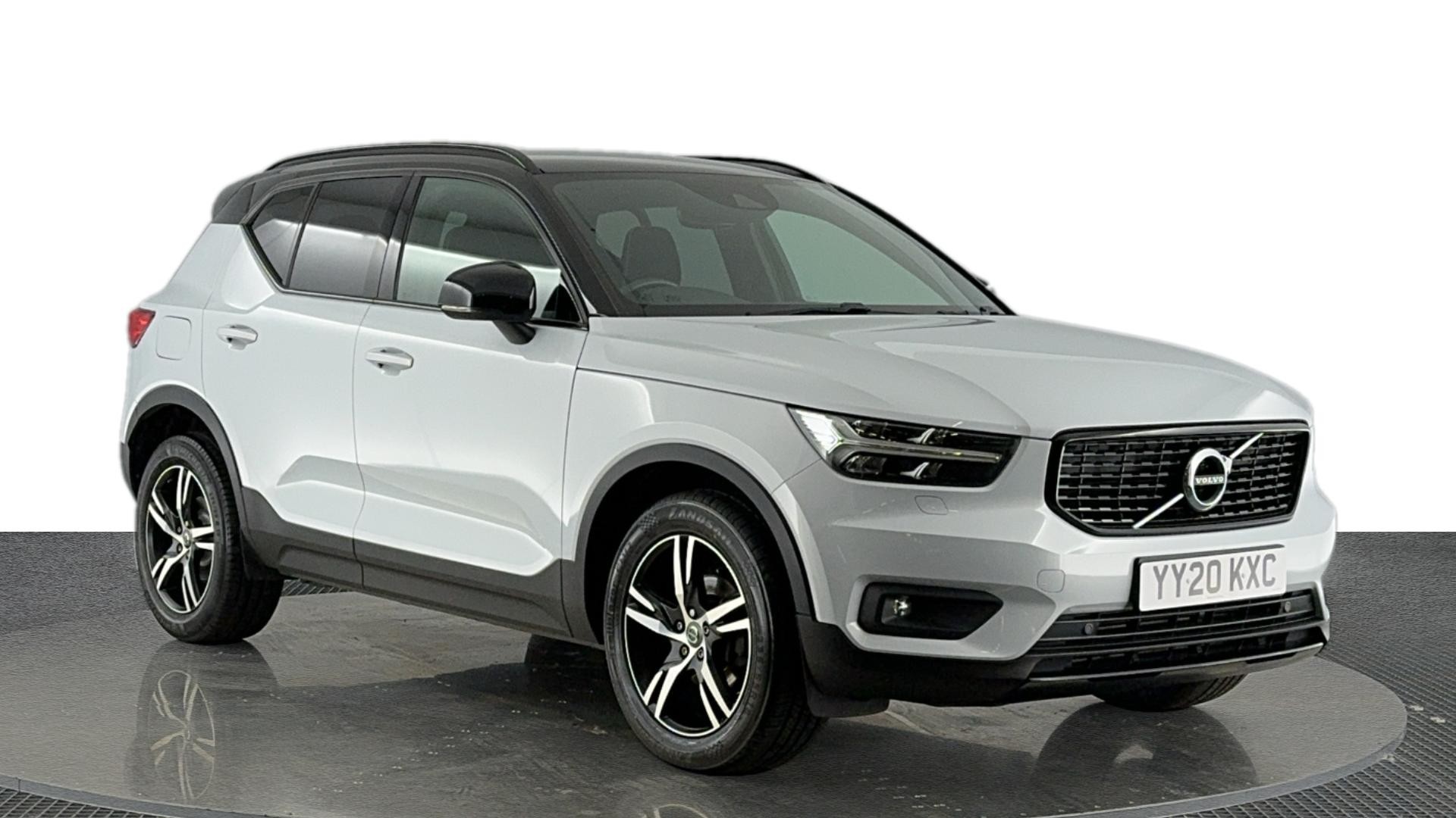 Main listing image - Volvo XC40