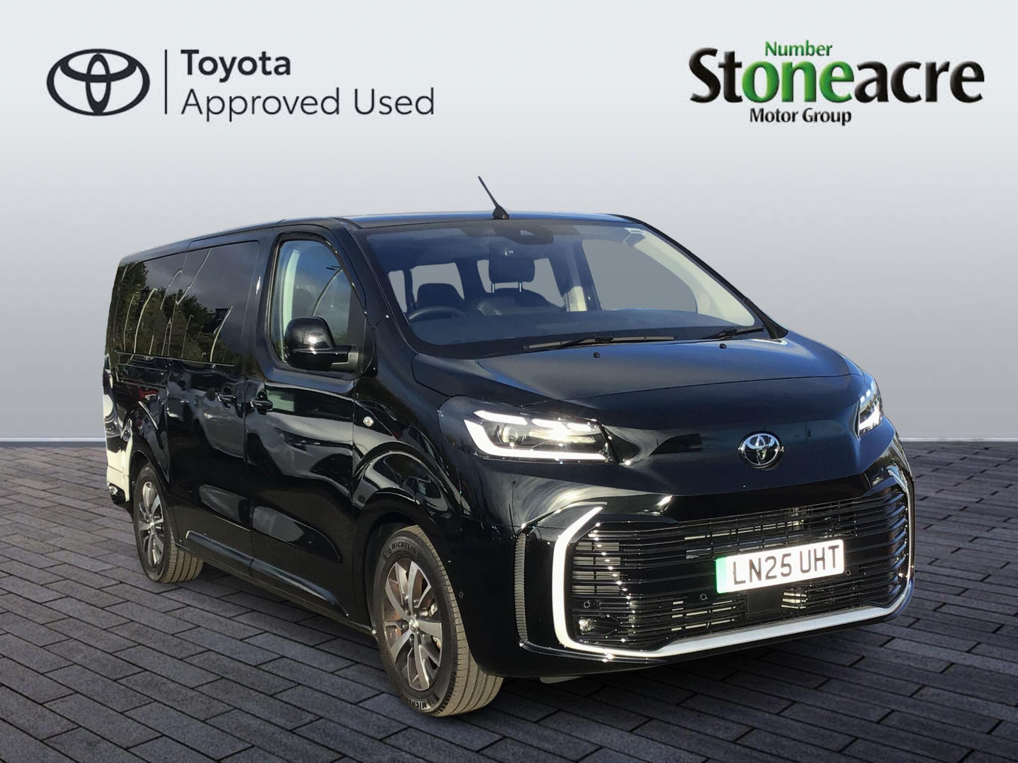 Main listing image - Toyota Proace Verso