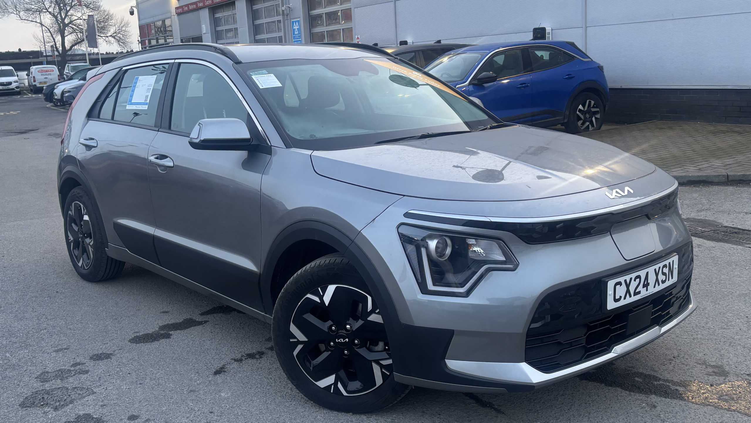 Main listing image - Kia Niro