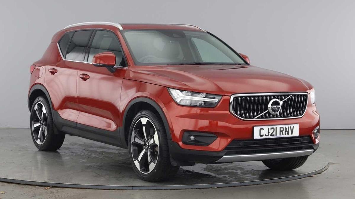 Main listing image - Volvo XC40 Recharge