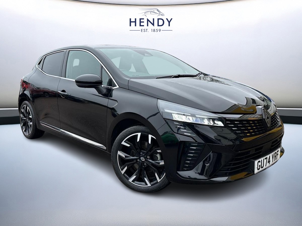 Main listing image - Renault Clio