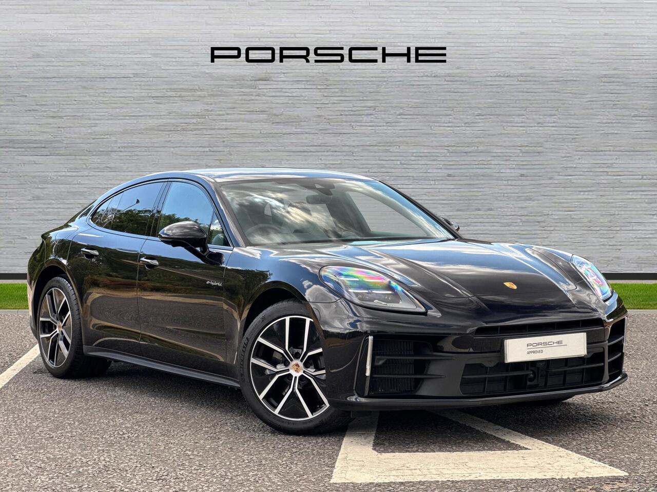 Main listing image - Porsche Panamera