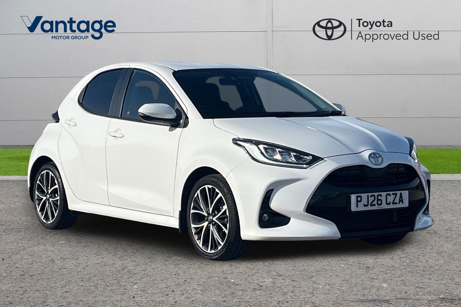 Main listing image - Toyota Yaris