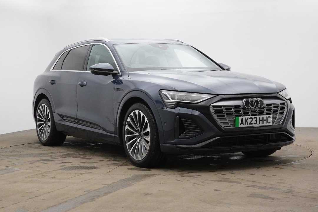 Main listing image - Audi Q8 e-tron