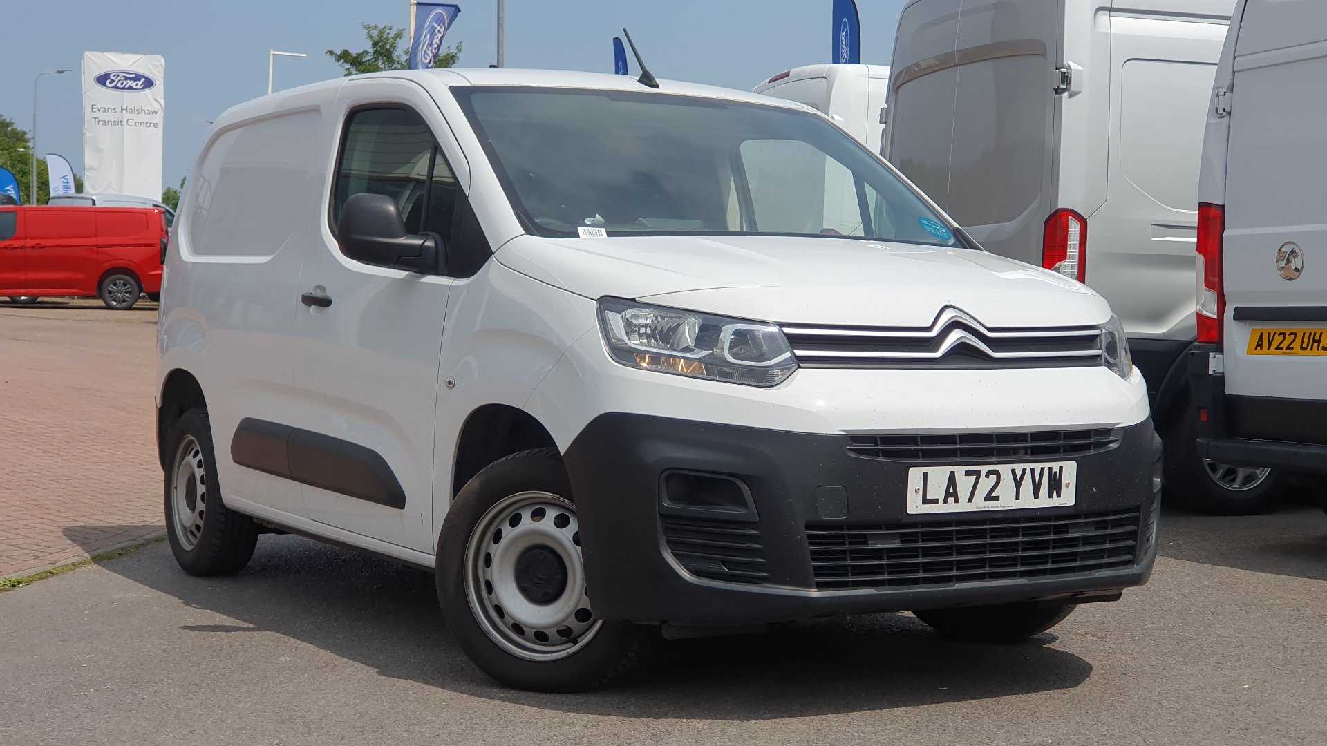Main listing image - Citroen Berlingo Van