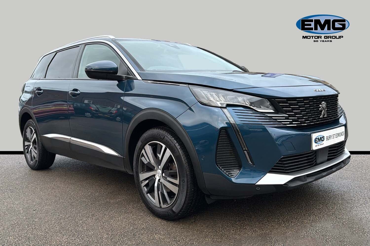 Main listing image - Peugeot 5008