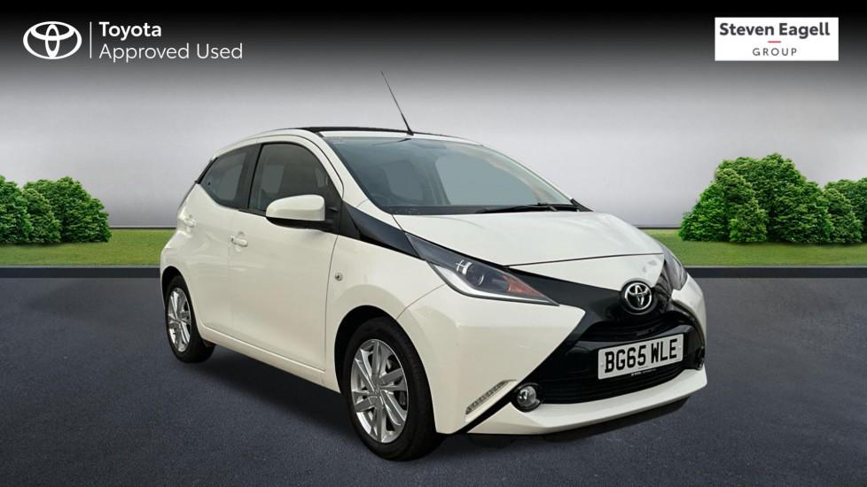 Main listing image - Toyota Aygo