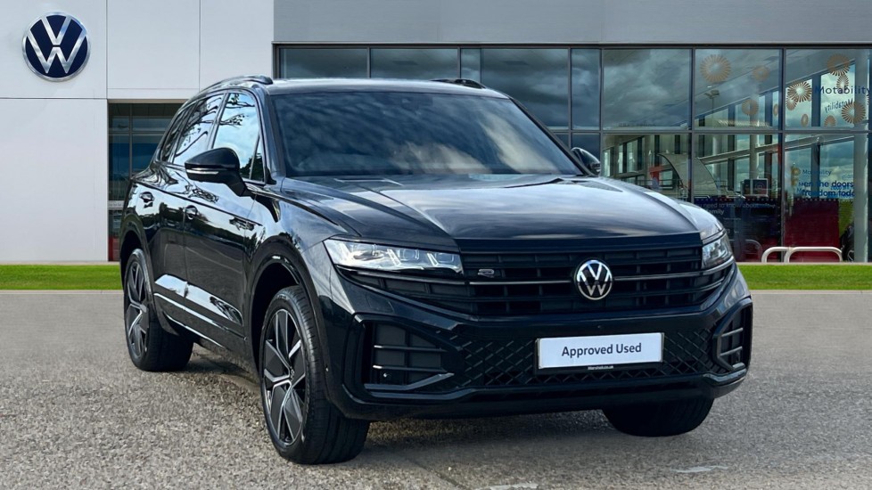 Main listing image - Volkswagen Touareg