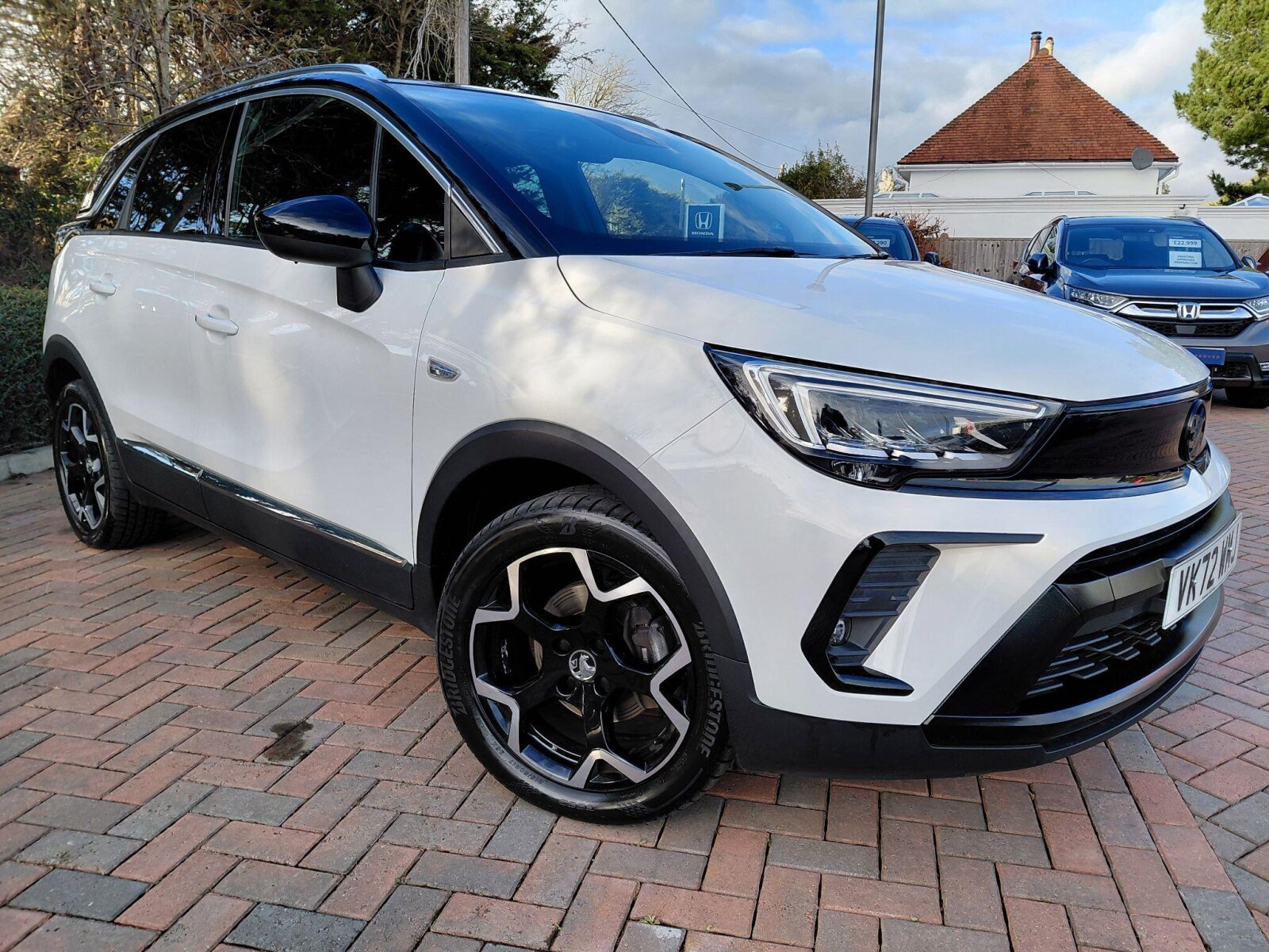 Main listing image - Vauxhall Crossland