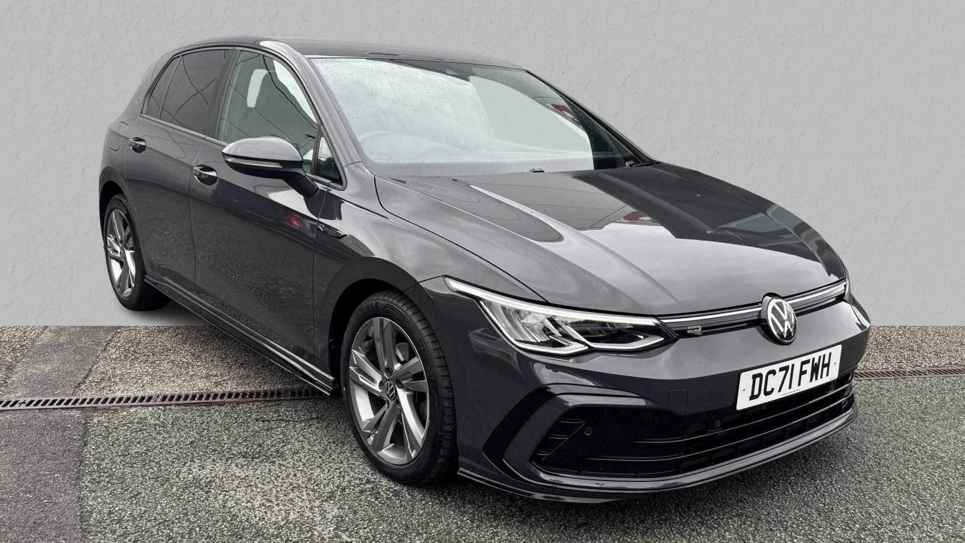 Main listing image - Volkswagen Golf