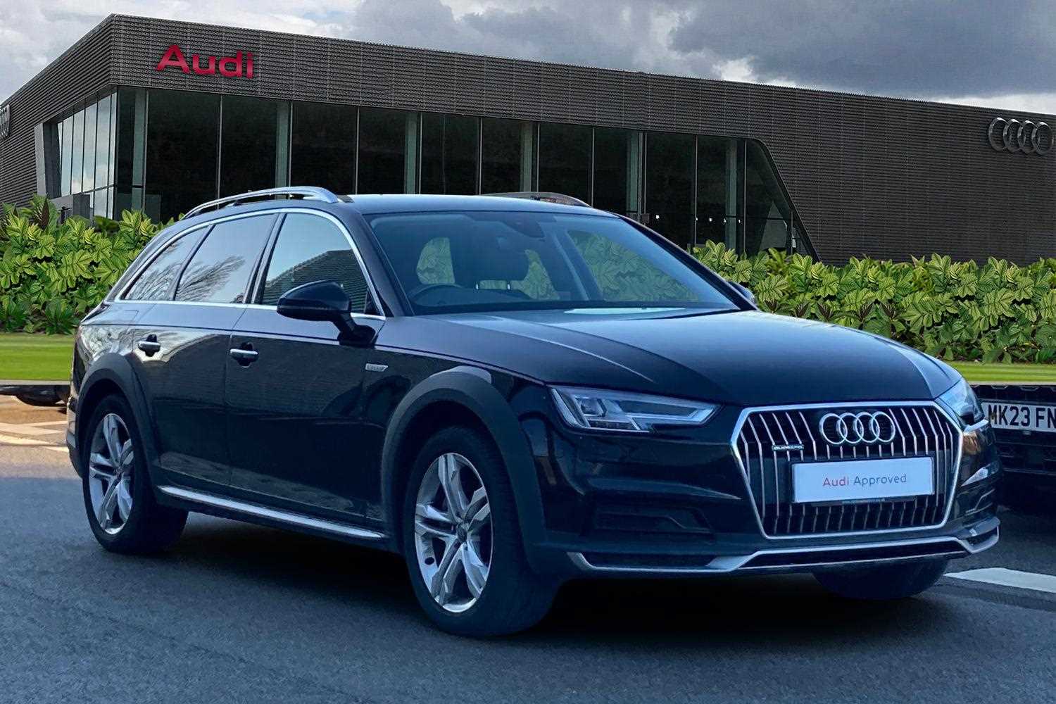 Main listing image - Audi A4 Allroad