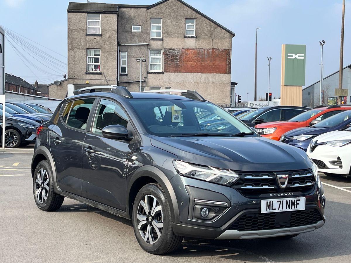 Main listing image - Dacia Sandero Stepway