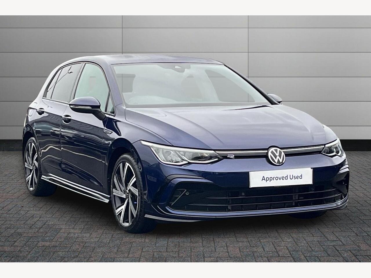 Main listing image - Volkswagen Golf