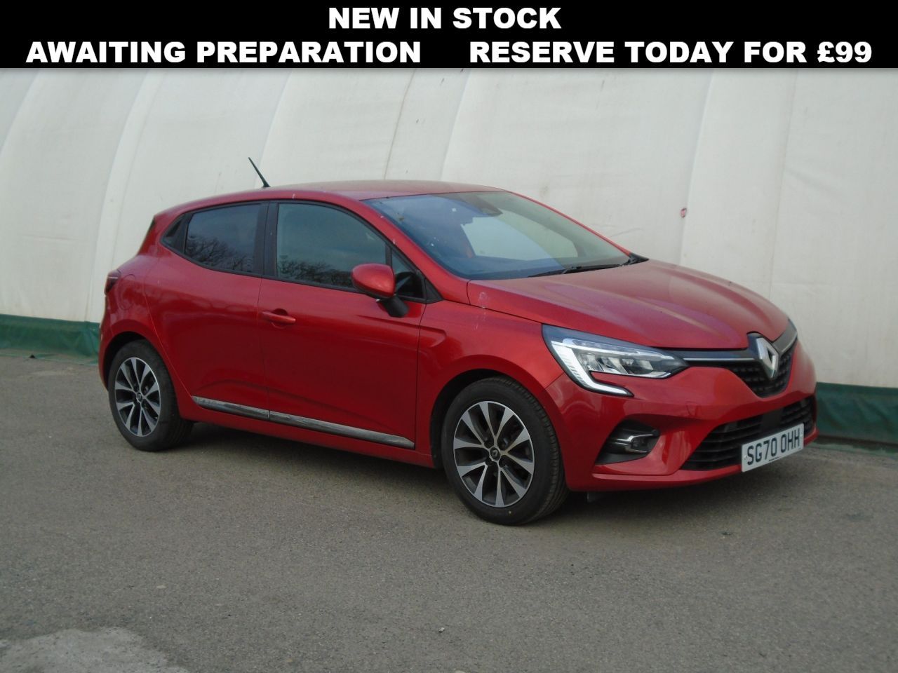 Main listing image - Renault Clio