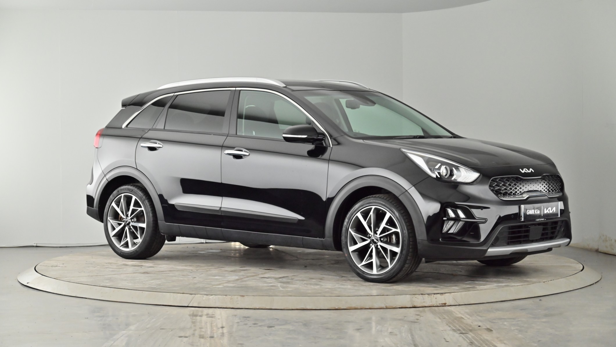 Main listing image - Kia Niro