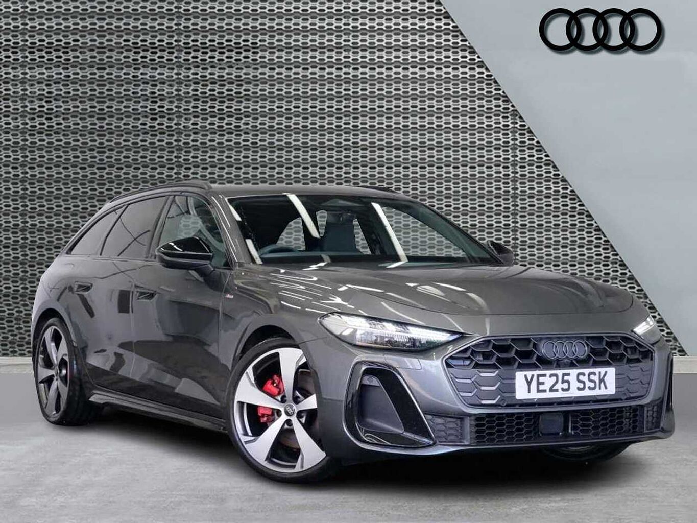 Main listing image - Audi A5