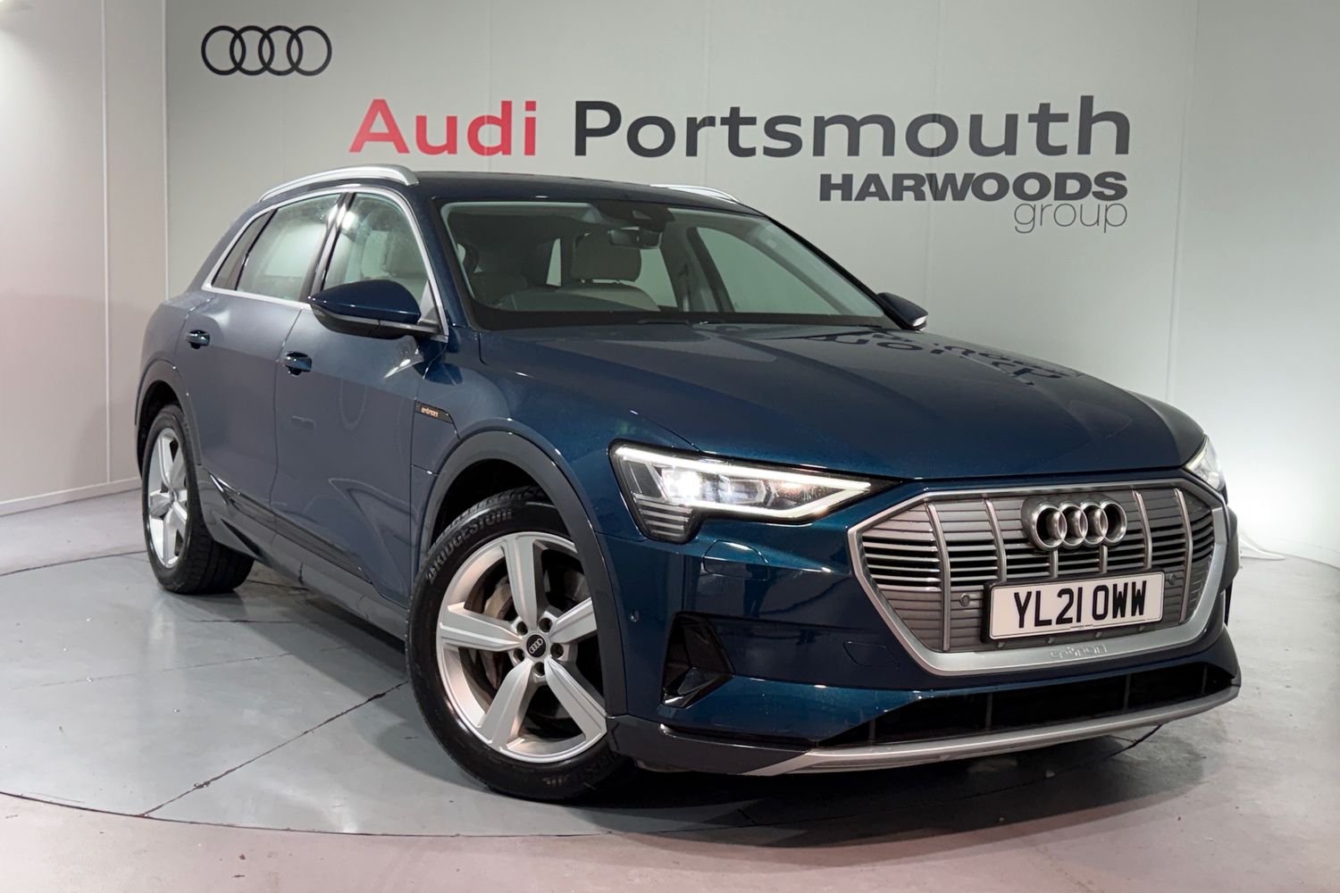 Main listing image - Audi e-tron