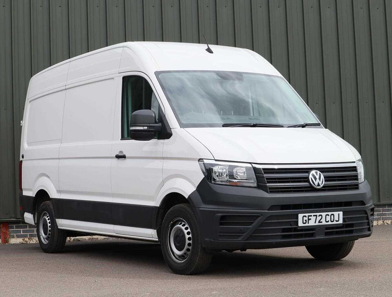 Main listing image - Volkswagen Crafter