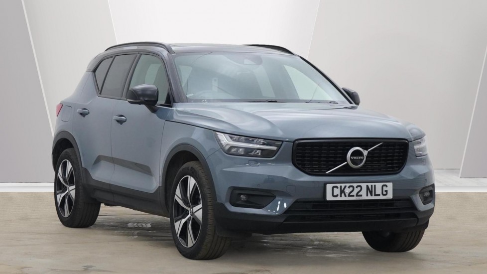 Main listing image - Volvo XC40 Recharge