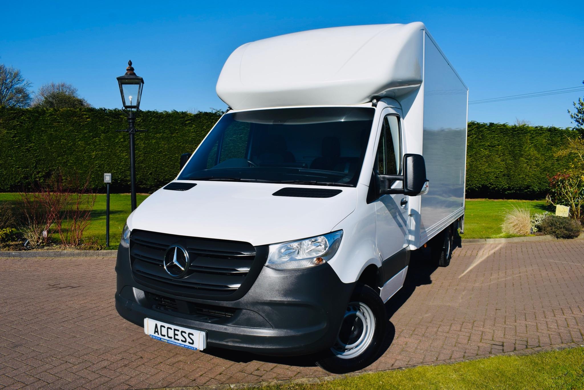 Main listing image - Mercedes-Benz Sprinter