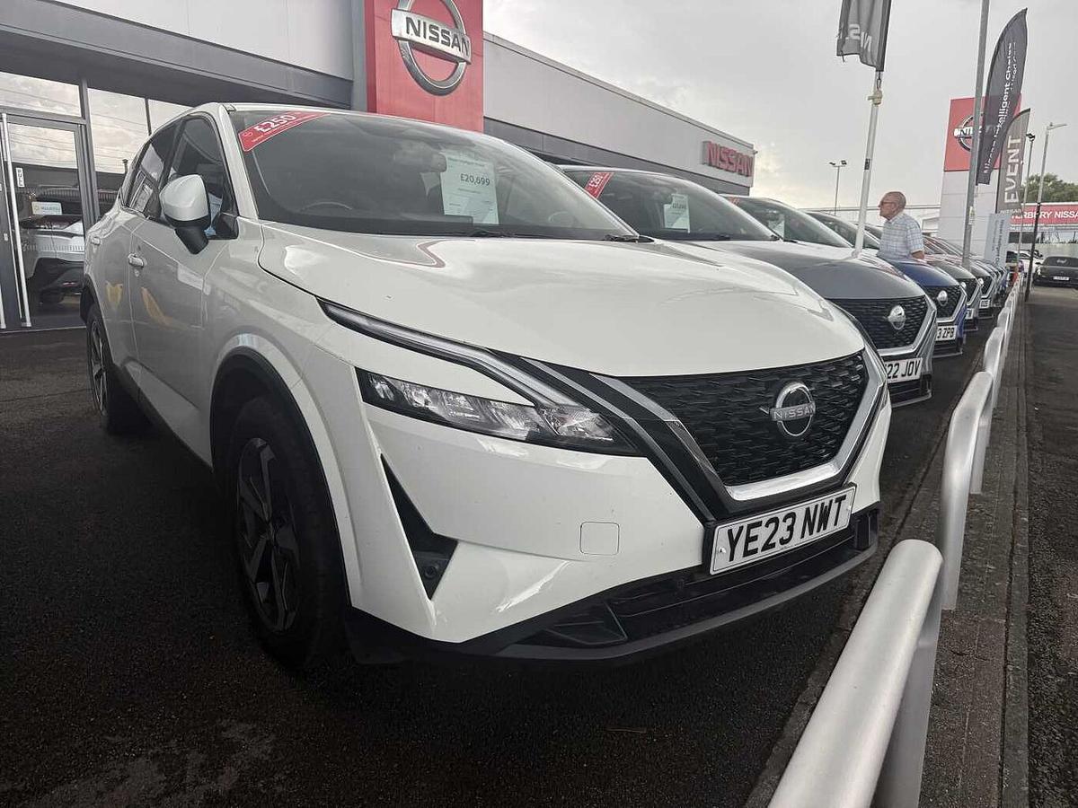 Main listing image - Nissan Qashqai
