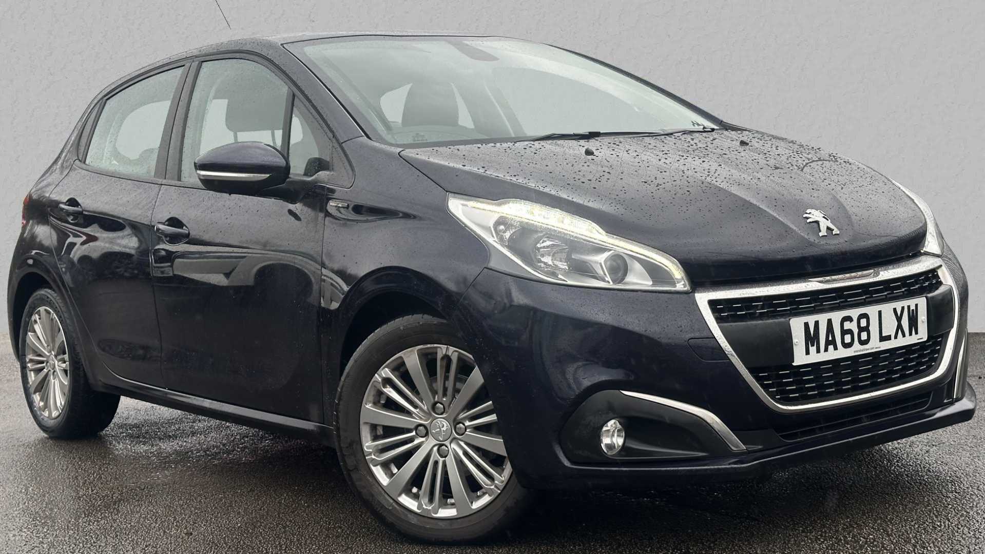 Main listing image - Peugeot 208