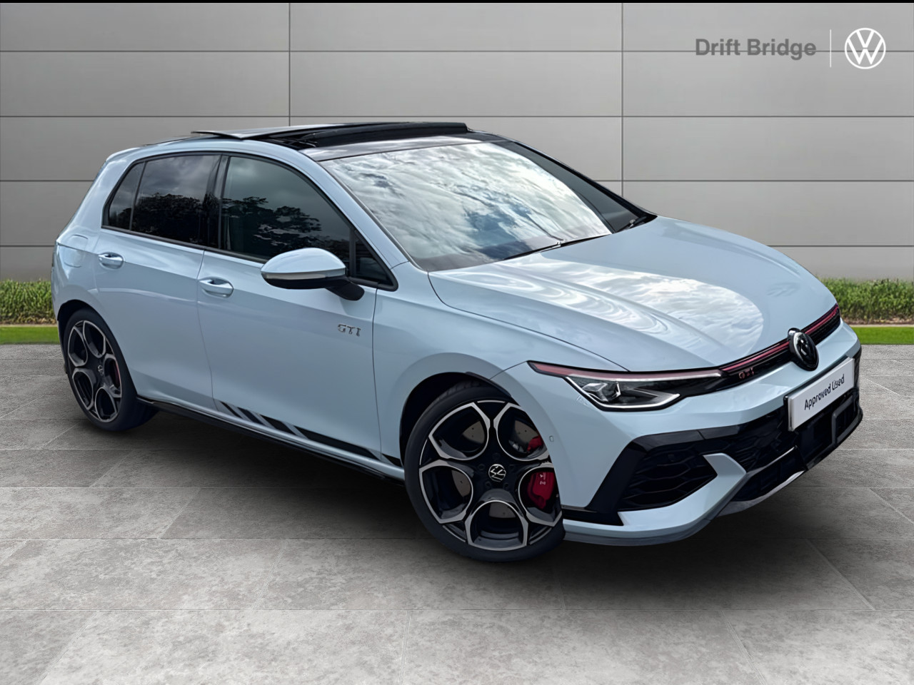 Main listing image - Volkswagen Golf GTI