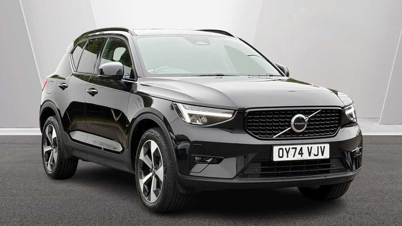 Main listing image - Volvo XC40
