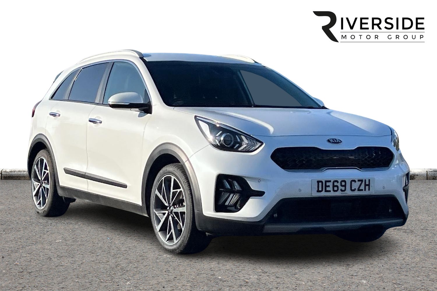 Main listing image - Kia Niro