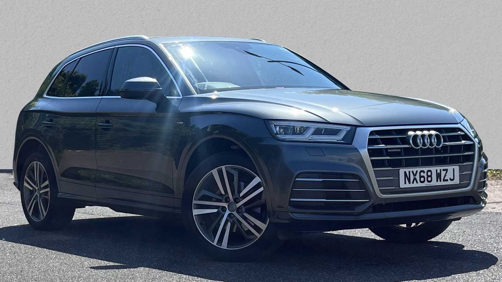 Main listing image - Audi Q5