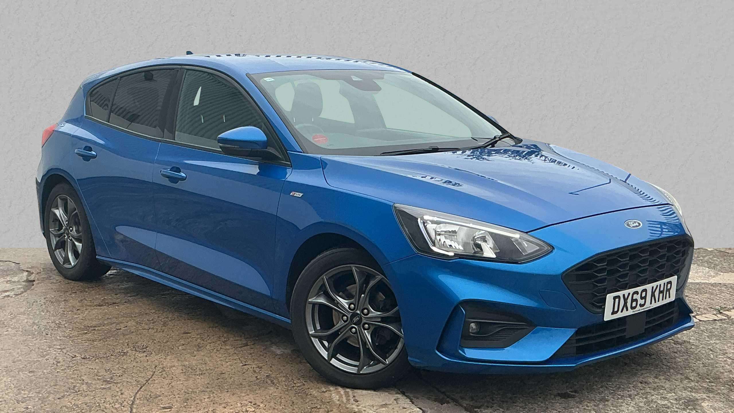 Main listing image - Ford Focus