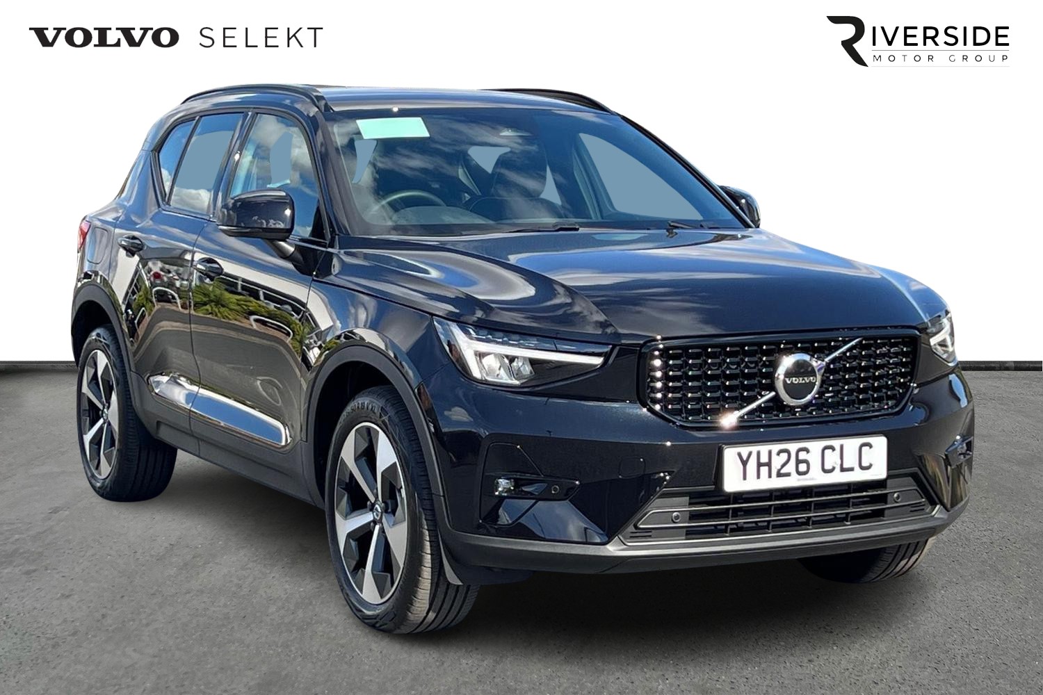 Main listing image - Volvo XC40