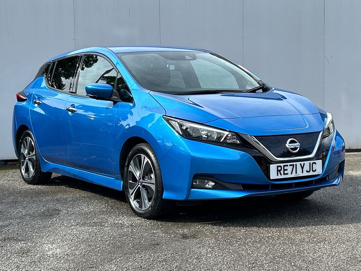 Main listing image - Nissan Leaf