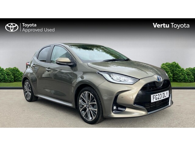 Main listing image - Toyota Yaris