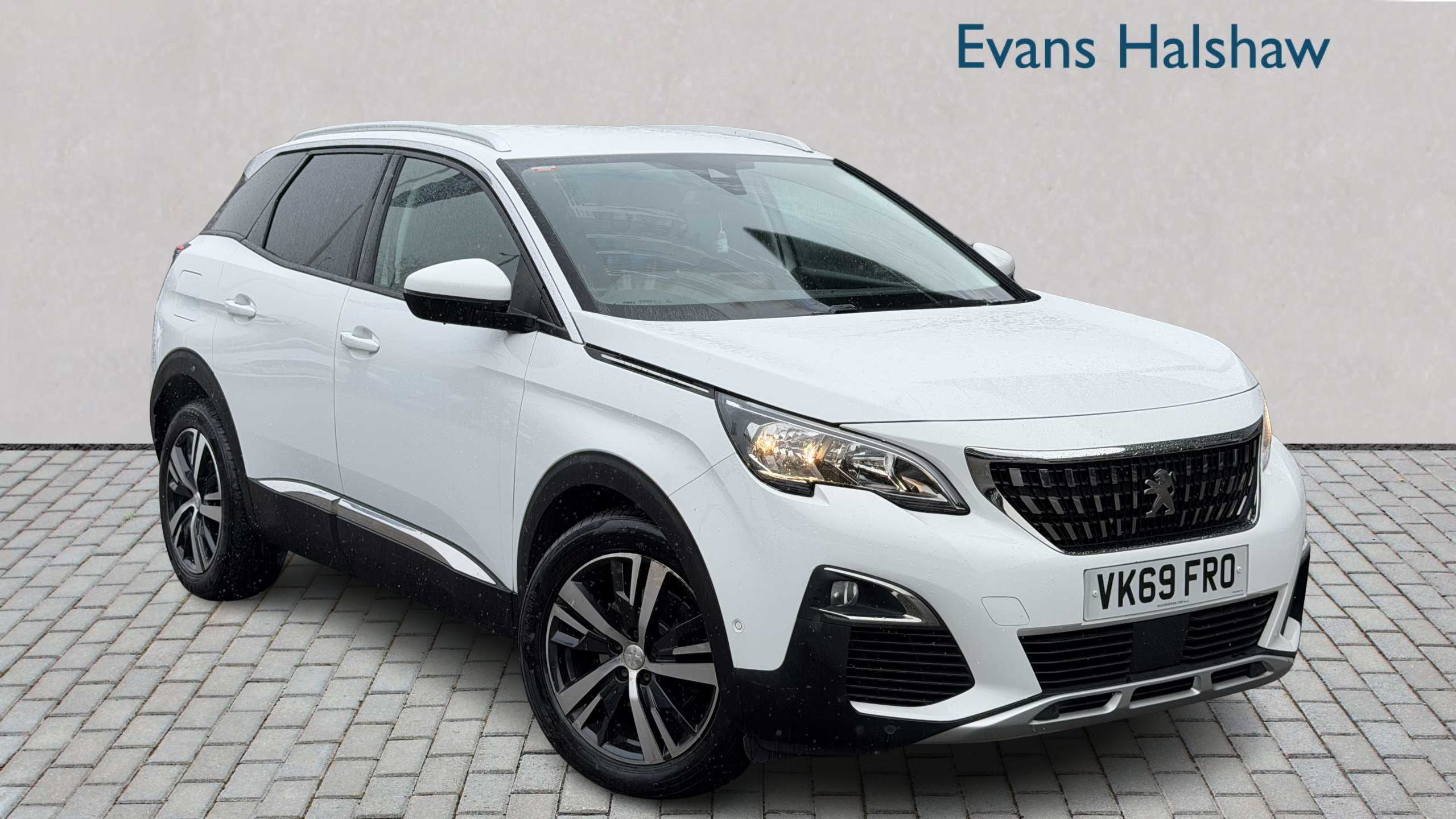 Main listing image - Peugeot 3008