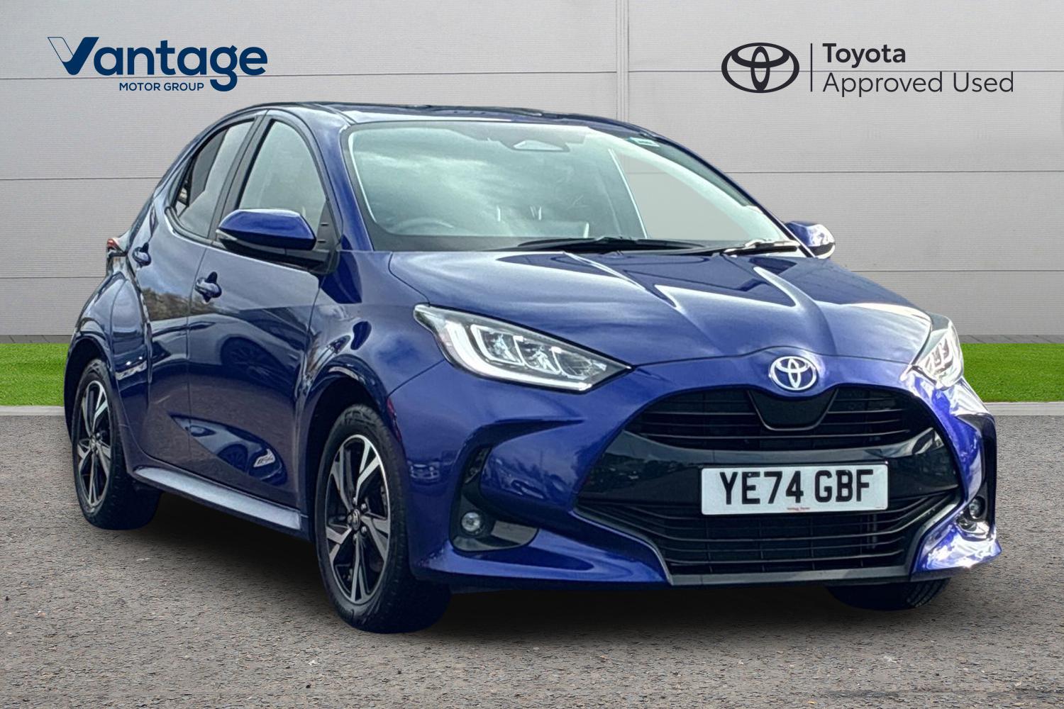 Main listing image - Toyota Yaris