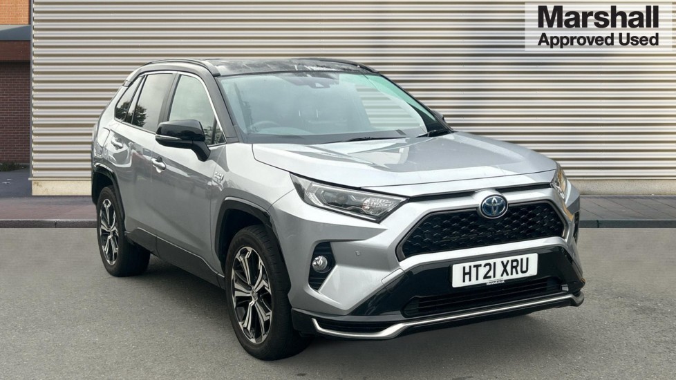 Main listing image - Toyota RAV4