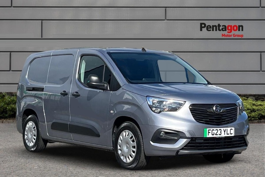 Main listing image - Vauxhall Combo Cargo-e