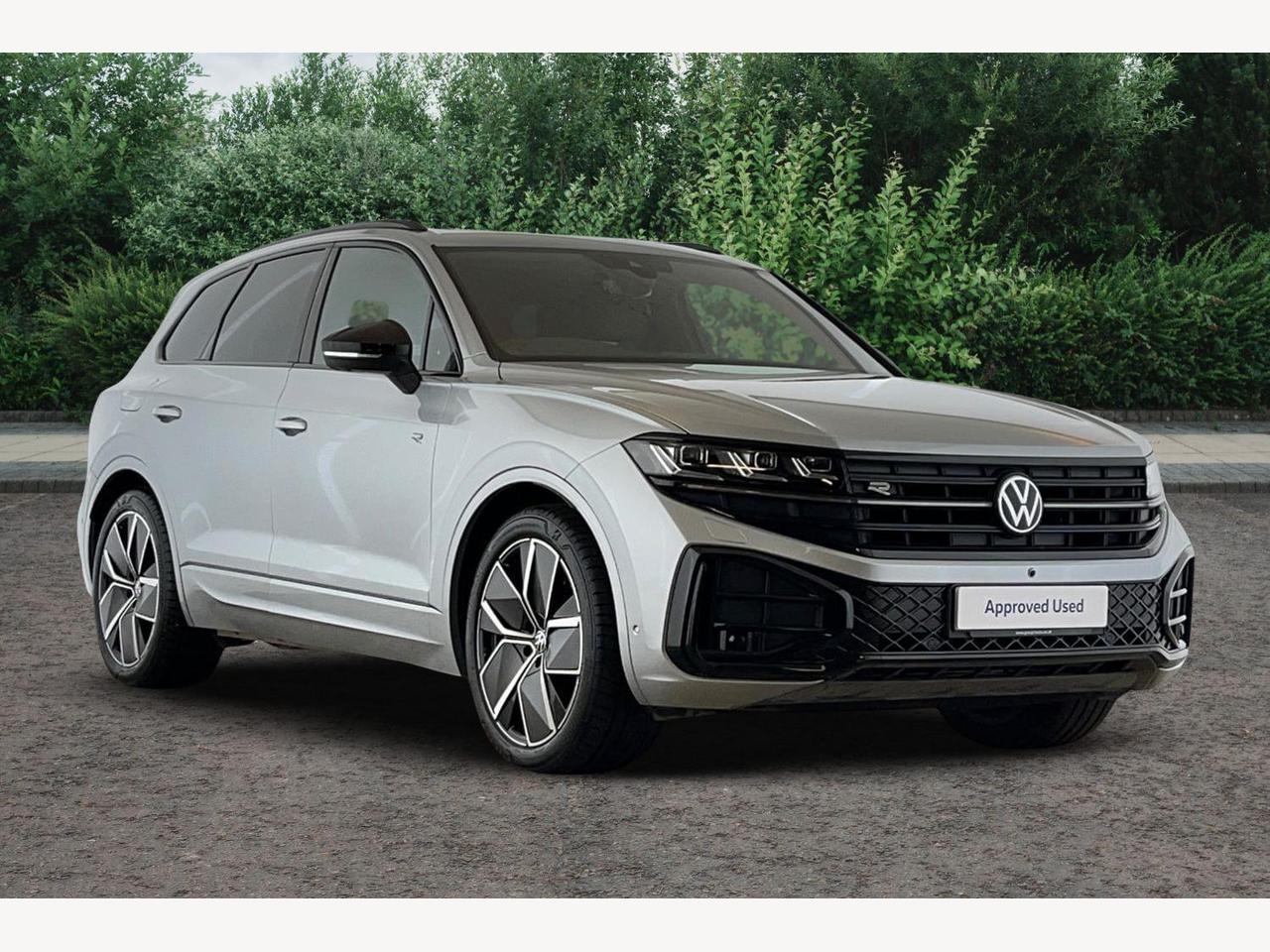Main listing image - Volkswagen Touareg