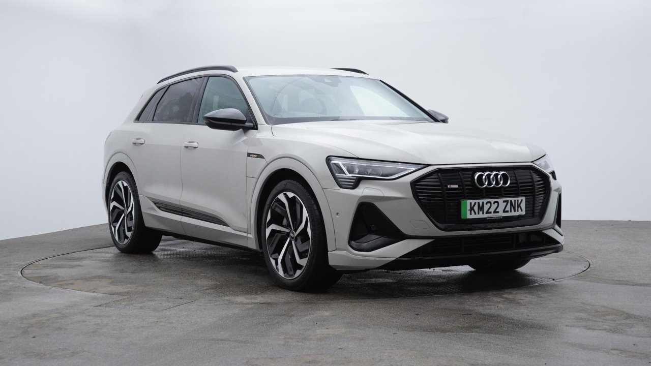 Main listing image - Audi e-tron