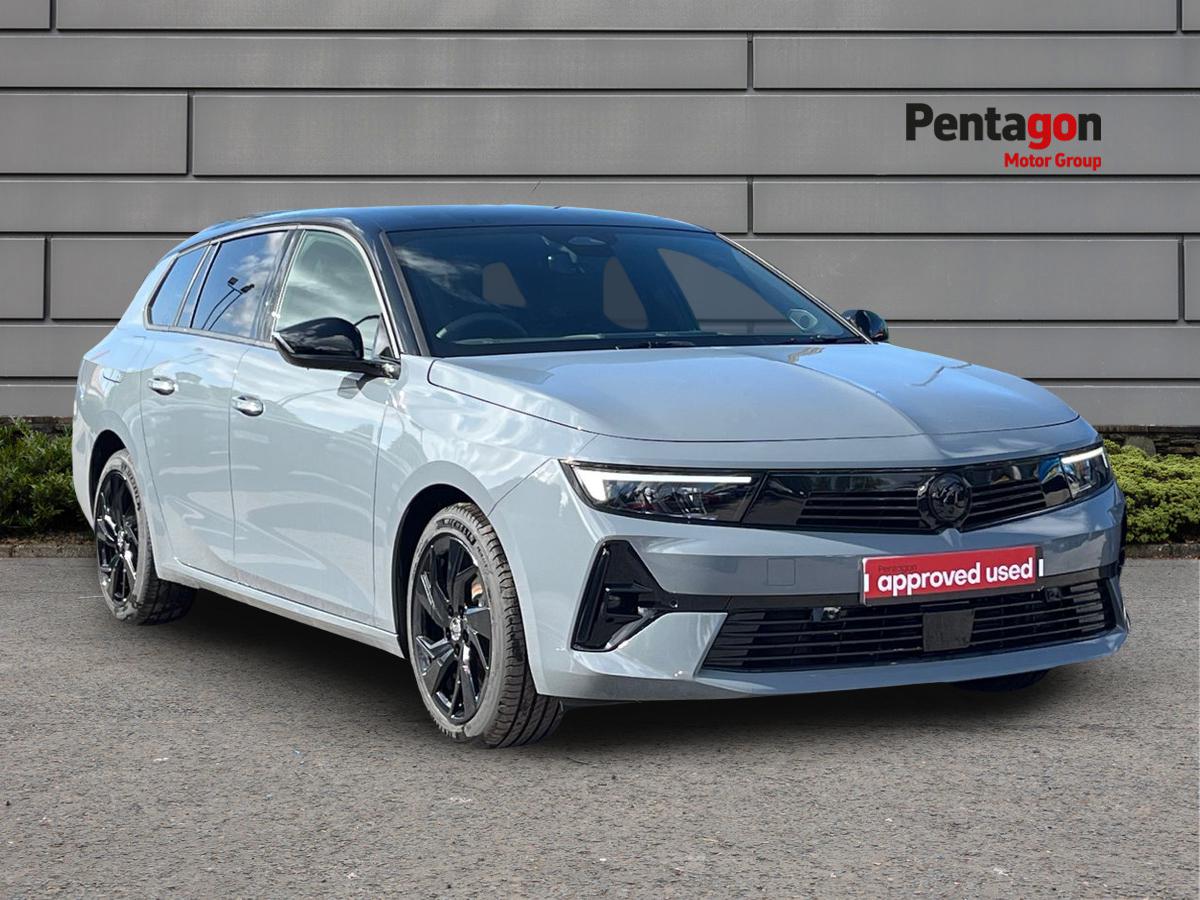 Main listing image - Vauxhall Astra
