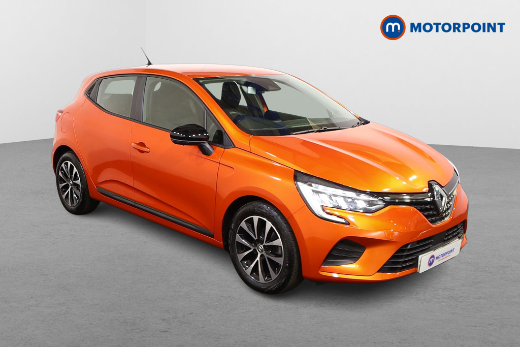 Main listing image - Renault Clio