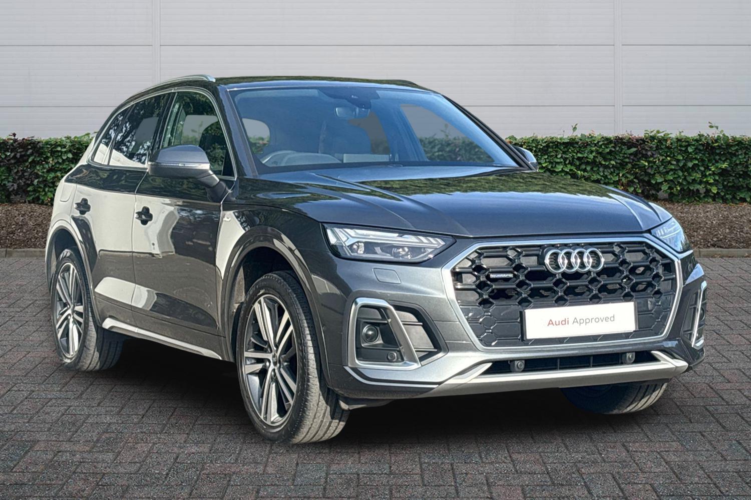 Main listing image - Audi Q5