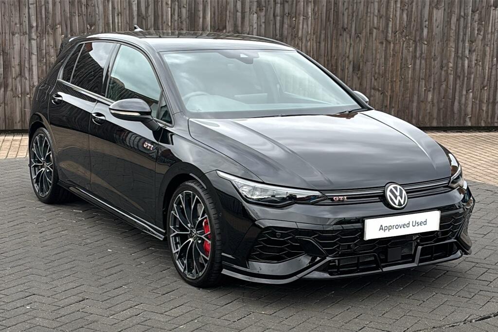 Main listing image - Volkswagen Golf GTI