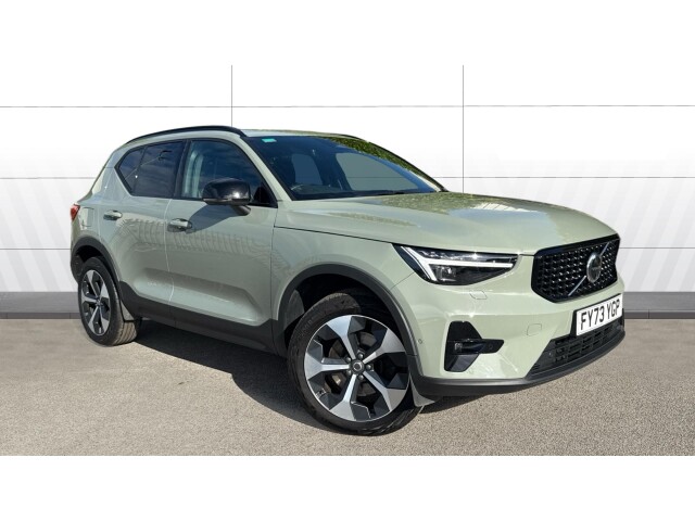 Main listing image - Volvo XC40