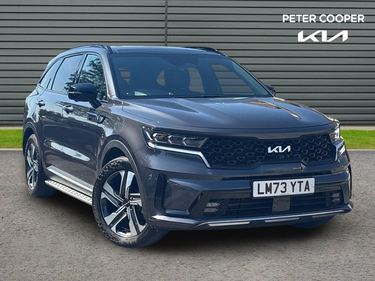 Main listing image - Kia Sorento